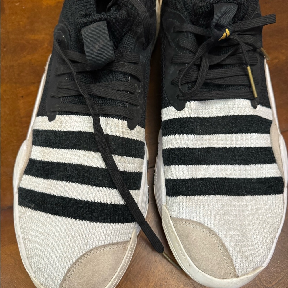 Adidas Trae Young 2 Size 17 Sneakers Supervillain Color Scheme